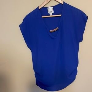 Short sleeve blouse